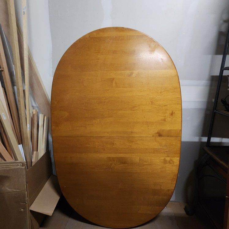 ETHAN ALLEN DINING ROOM TABLE