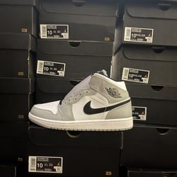 Jordan 1 Mid Light Smoke Grey Multiple Sizes Available