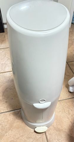 Diaper genie