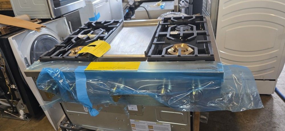 NEW MONOGRAM 36 INCHES SLIDE IN GAS RANGETOP COOKTOP STAINLESS STEEL