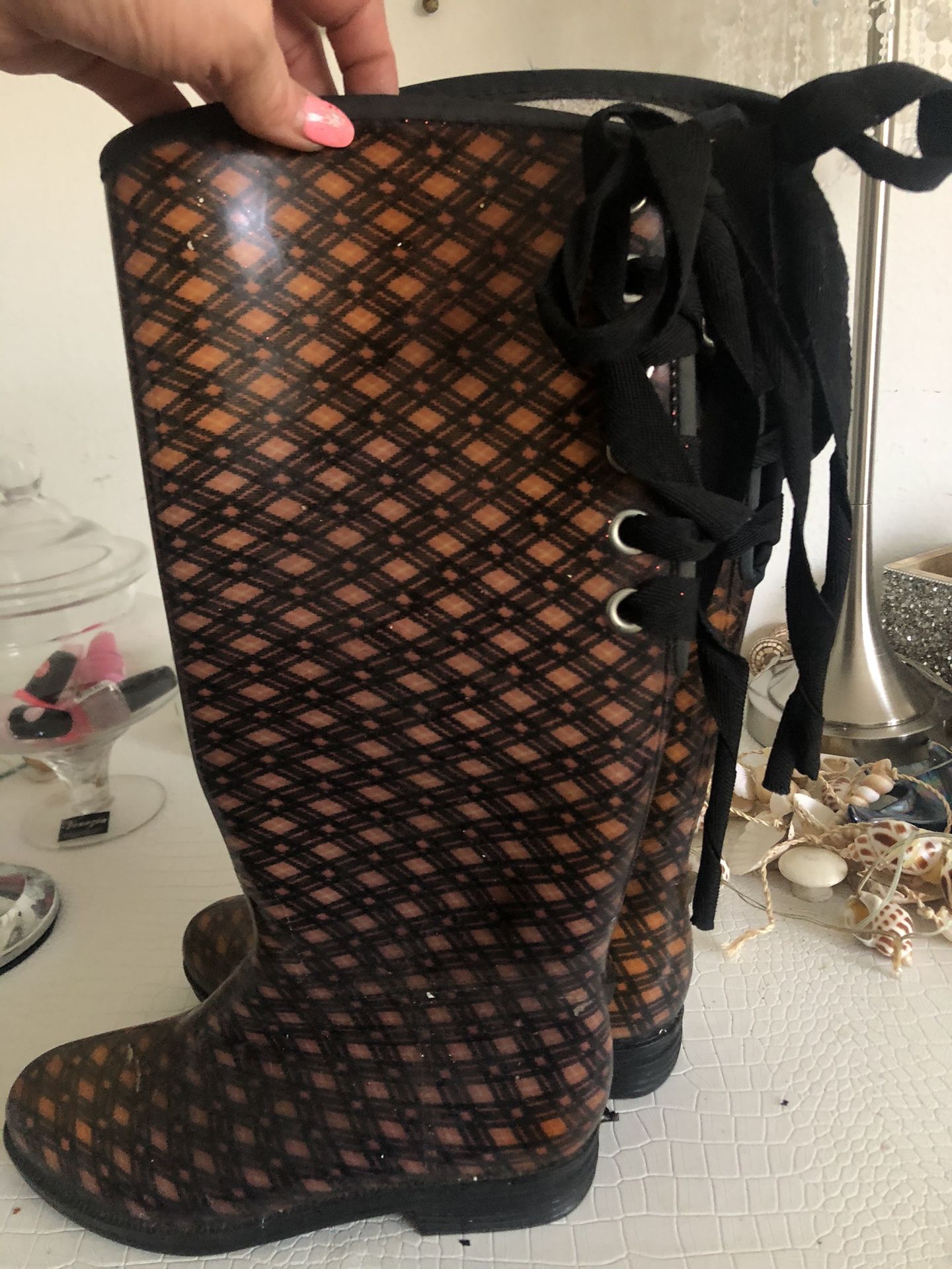 Retro Lace Up Rain Boots Size 10