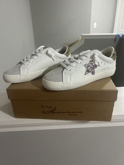 Brand new Women’s Size 6