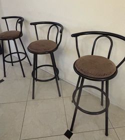 Revolving High Chairs