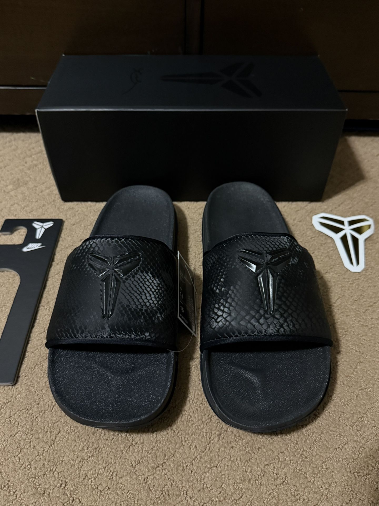 NEW Nike Kobe Bryant Offcourt Slide Triple Black (2025) Size 14