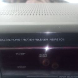 Surround Sound System Insignia Receiver And Definitive Technology Speakers 