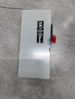 GE Heavy Duty Safety Switch 60 Amp 600 VAC Max HP 50 NP1578000C