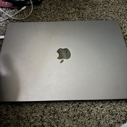MacBook Air M2 15.3 Inch 