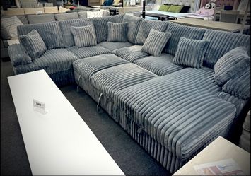 Gray Fabric U-Shaped Pull Out Sectional Sofa w/ Storage Chaise and Pillows