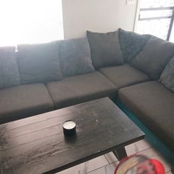 couch with coffee table & 2 side tables