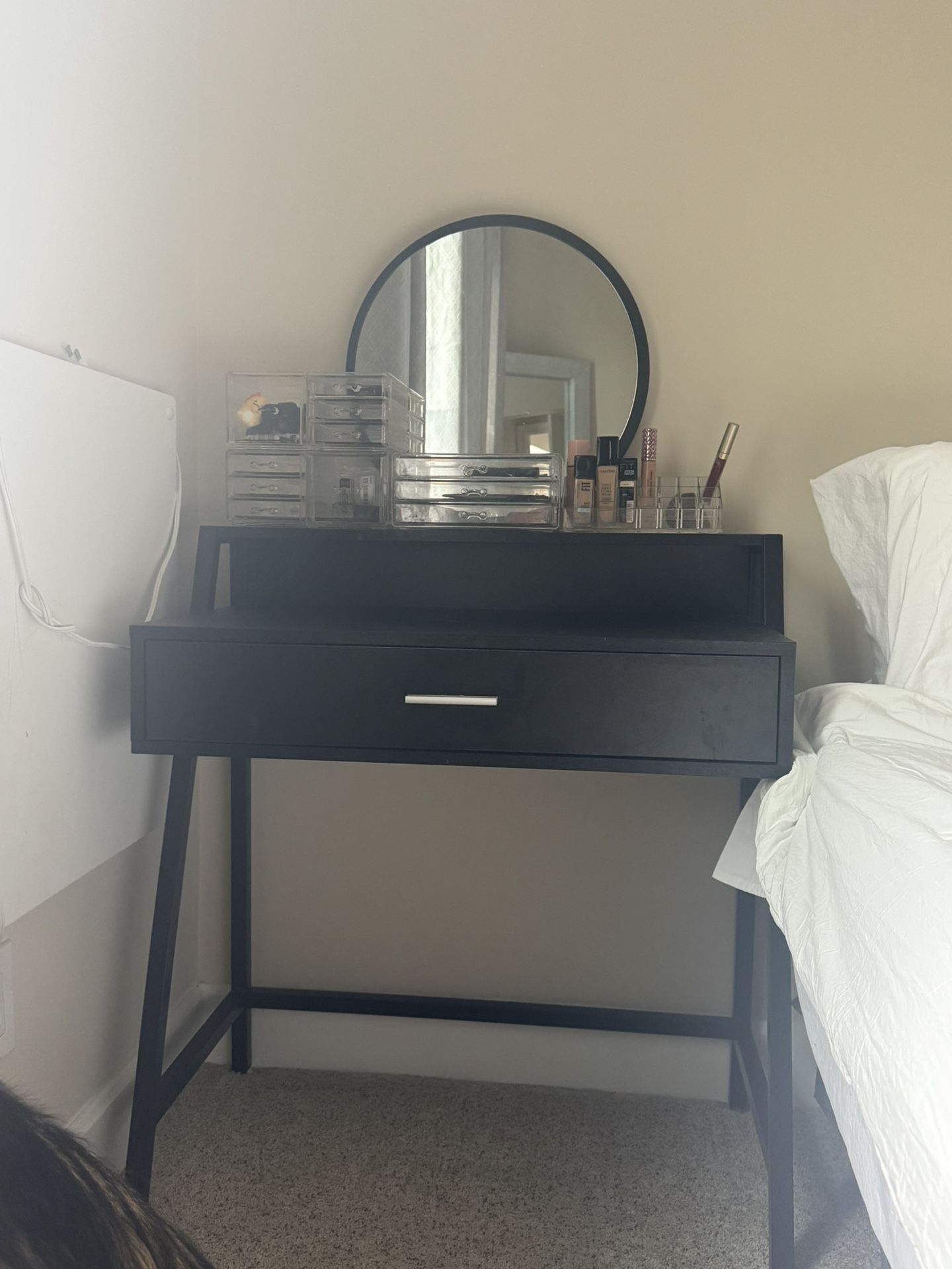 Vanity With Mirror