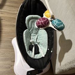 4moms mamaRoo
