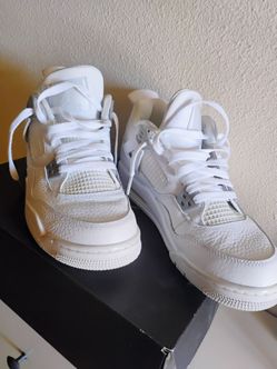 Nike Air Jordan 4 Retro 'Pure Money White/Metallic Silver. Sz 7Y