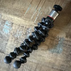 Flexible GorillaPod-Style Tripod – Bendable Legs for Phone/Camera