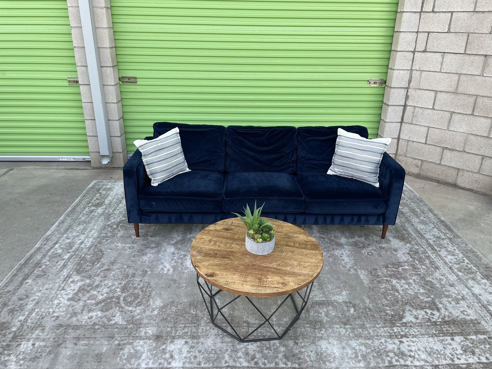 *Free Delivery* Living Spaces Modern Couch Sofa
