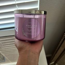 New Candle ( Bath & Body Works )