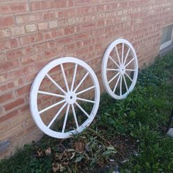 31" Wooden Wheels Outdoor Garden Decor 