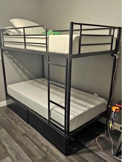 Bunk bed