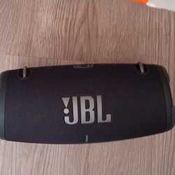 JBL - XTREME3 Portable Bluetooth Speaker - Black