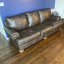 Couch Leather 