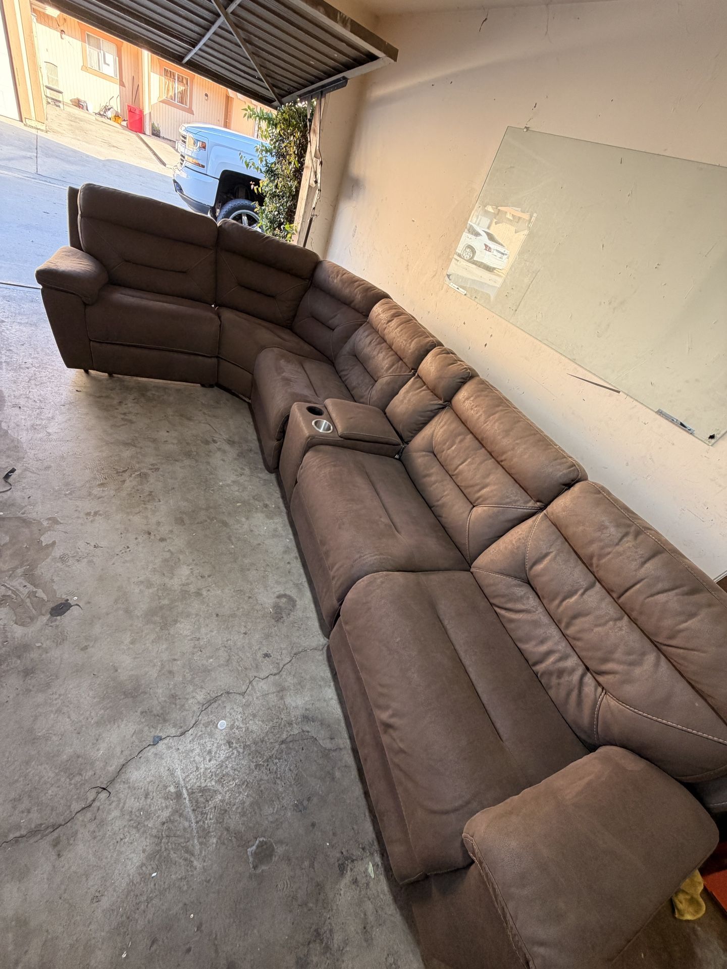 Sectional Couch 