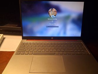 HP Laptop red