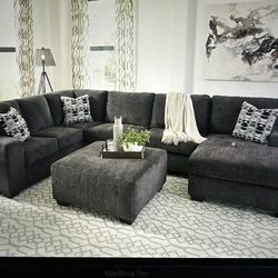 3PC Sectional with Chaise 