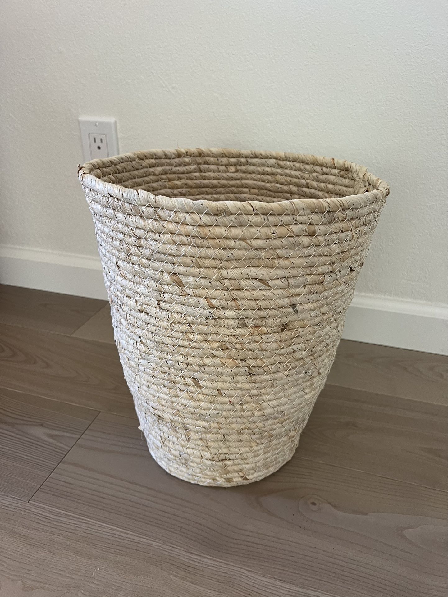 Small Decorative Basket/Trash Can