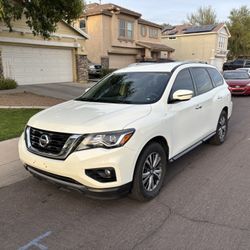 2018 Nissan Pathfinder