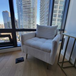 Small White Arm Chair 