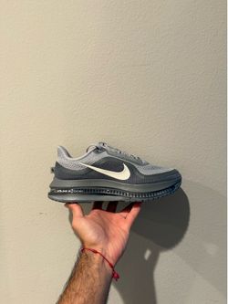 Nike Pegasus Premium - Men’s Size 8.5 - NEW