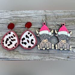 Lot of 2 Wooden Earring Sets. Christmas Highland Cow & Faux Fur Cheetah Print