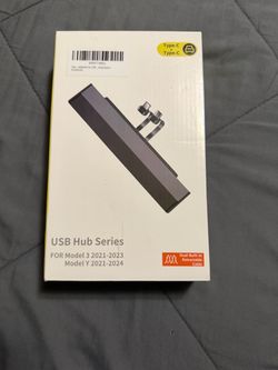 Tesla Model 3/Y USB Hub with Dual Type-C