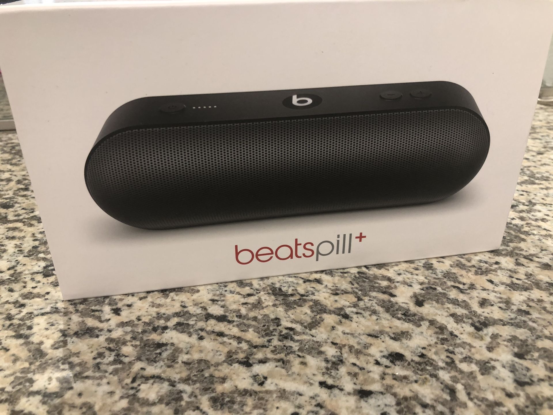 Beats Pill +