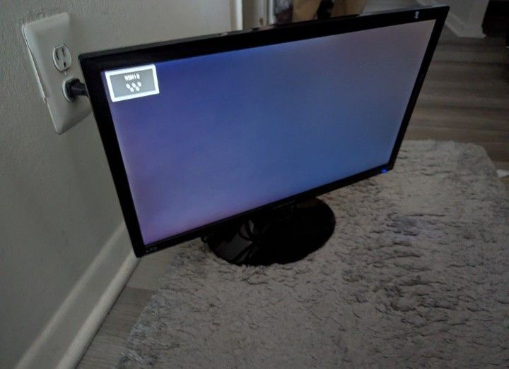 21.5" Samsung Monitor