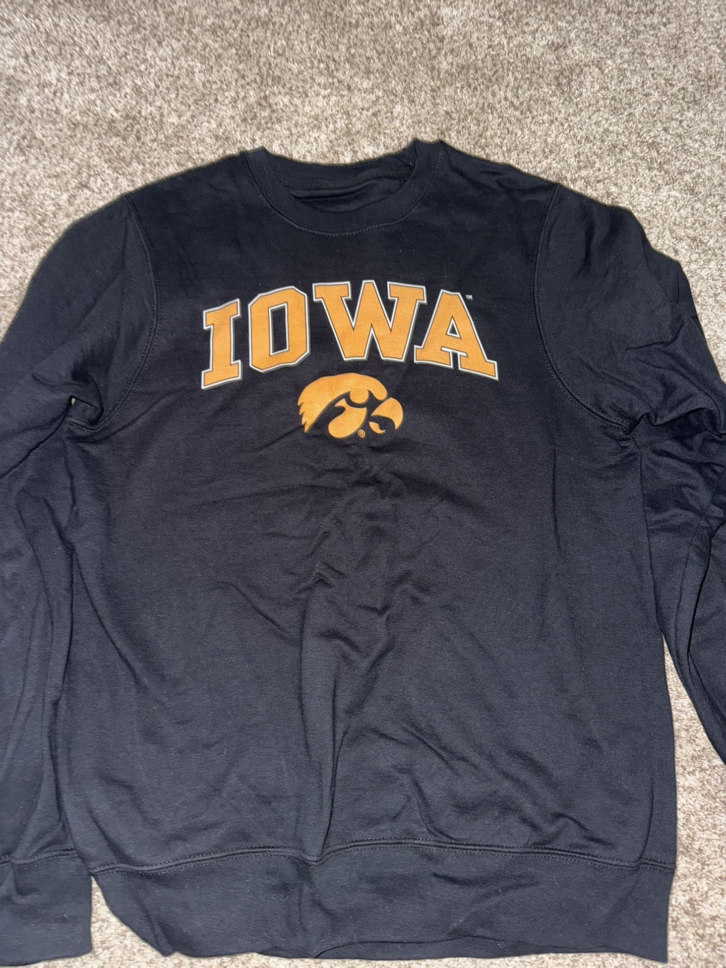 Iowa Men’s Crewneck