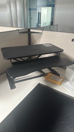 Adjustable Standing Desk Workstation