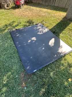 Bed cover tacoma 2021 long bed 6ft