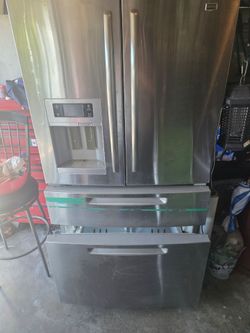 Refrigerator