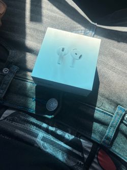 AirPod 4