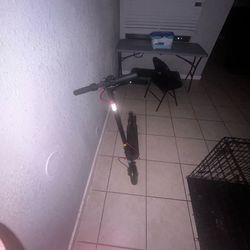 Electric scooter