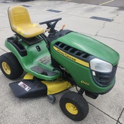 John Deere D120 riding lawn mower  21hp engine, 42" deck and auto transmission, Runs good, Many new parts, delivery available