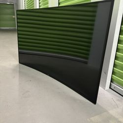 65” Samsung 4k Curve Smart TV