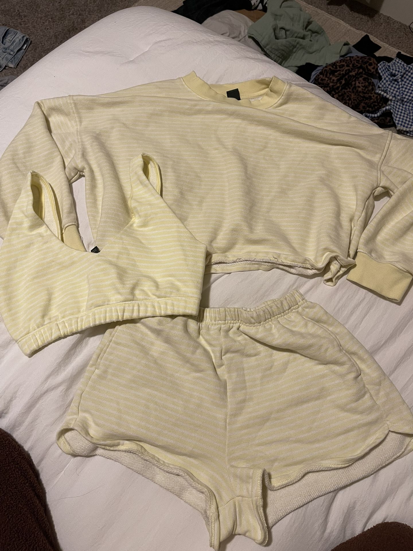 Yellow Sweat Set