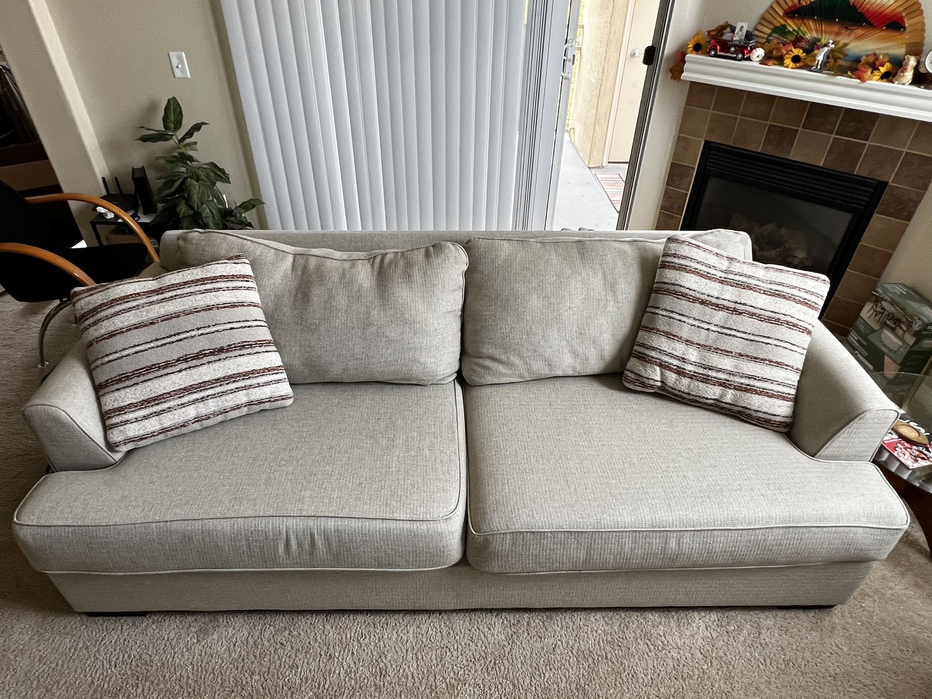 Beige Cloth Couch/Sofa