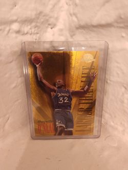1(contact info removed) Shaquille O'Neal Skybox Premium Larger Than Life