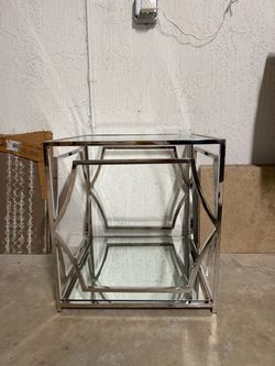 Z Gallerie Abigail End Table – Glass & Polished Nickel