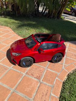 Ford Focus RS Kids Ride-On Car (needs new battery)