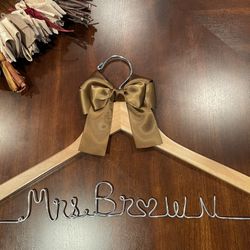 New Handmade Wedding Hanger Personalize