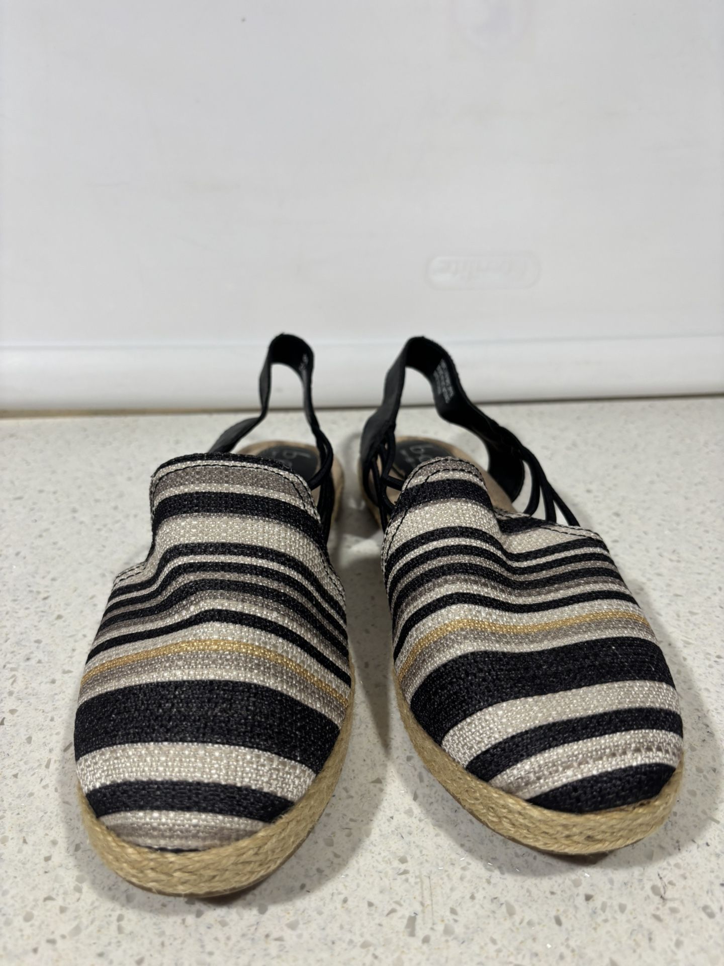 Women’s size 8 slippers