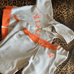 Matching Set